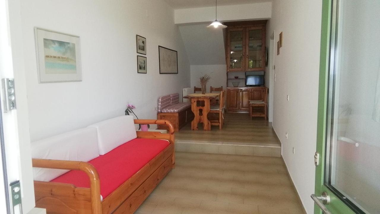 Villa Galanos Nikiana Luaran gambar